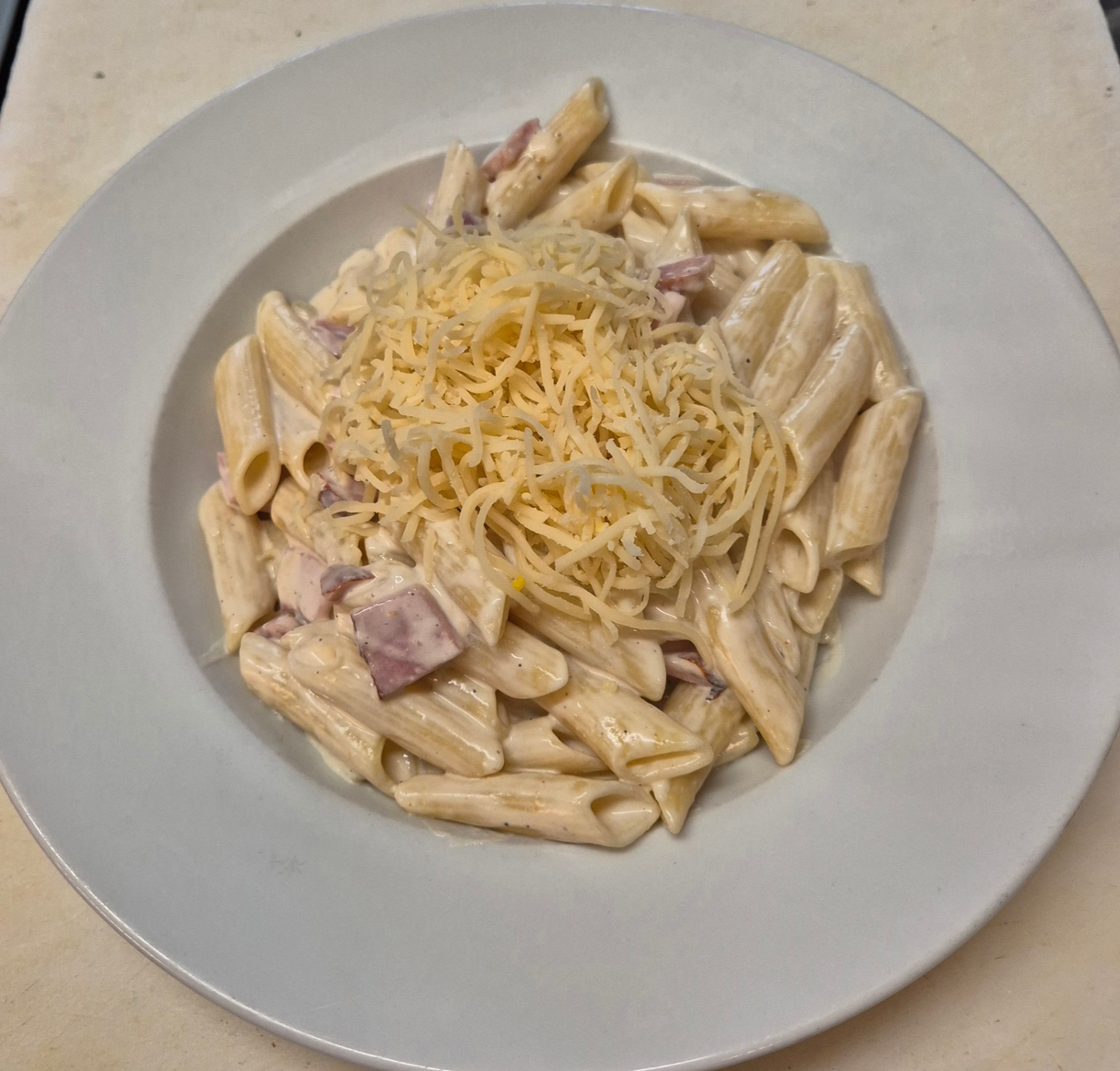 Penne Prosciutto Panna