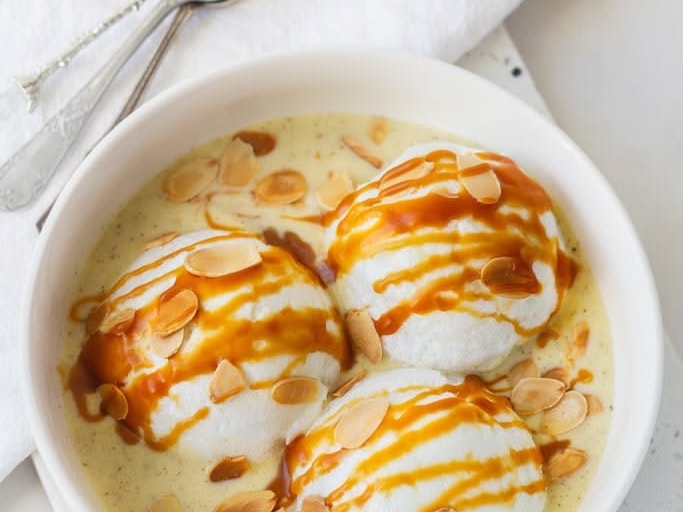 Île flottante à la vanille et caramel maison