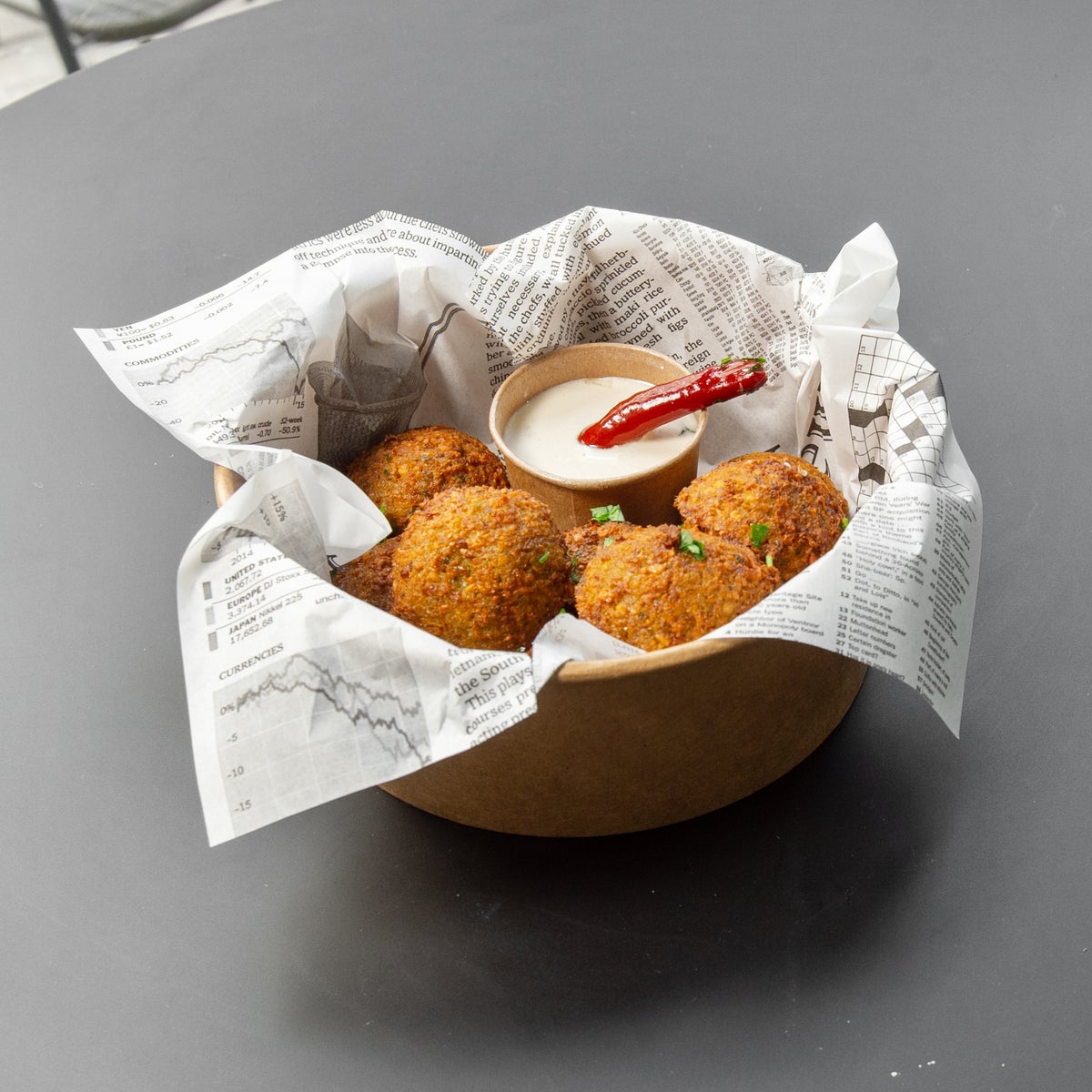 Bucket falafels